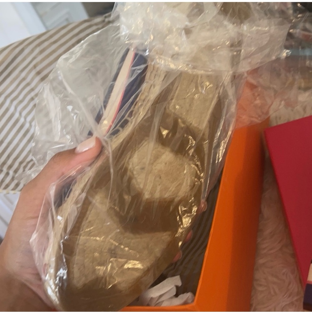 Brand new Authentic Kate Spade Espadrilles - Picture 3 of 4